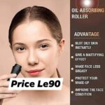 Face roller to reduce oil on the face